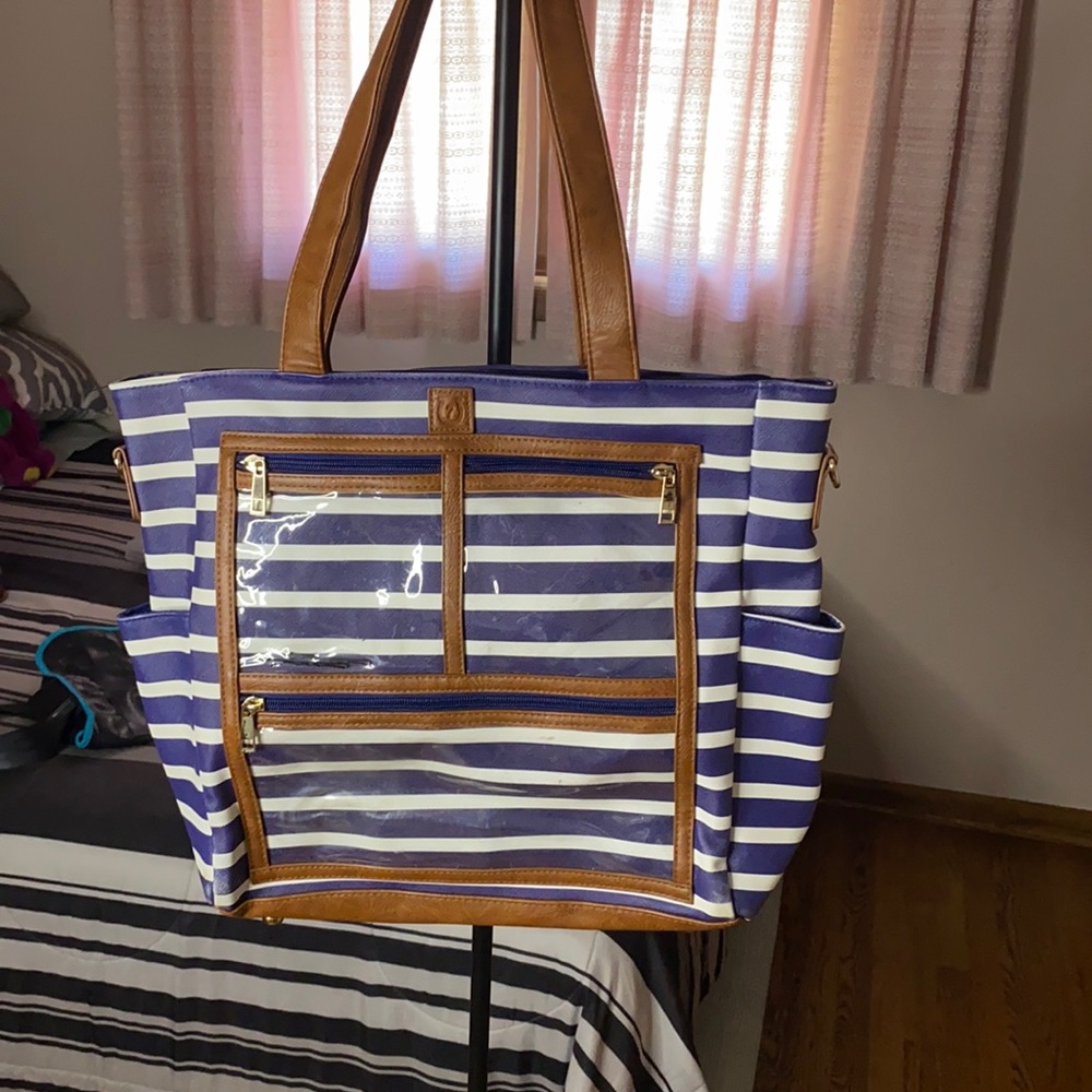 Leather show bag